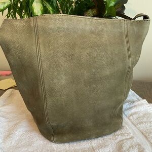 Coach Vintage Nubuc Soft Bucket Sage Green 4943 (darker)